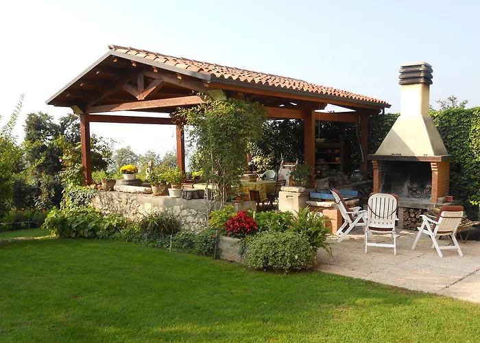 فندق مبيت وإفطار Ca' Morino 4*